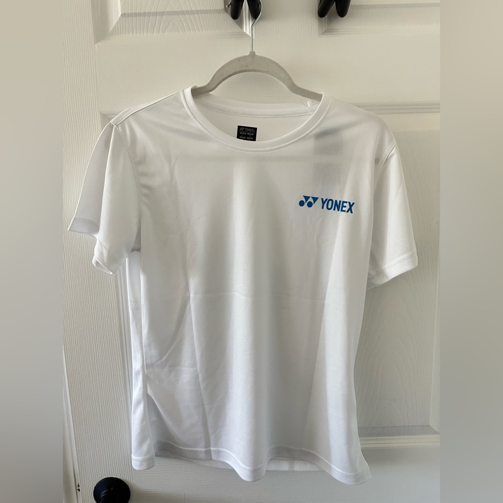 YONEX white active top
